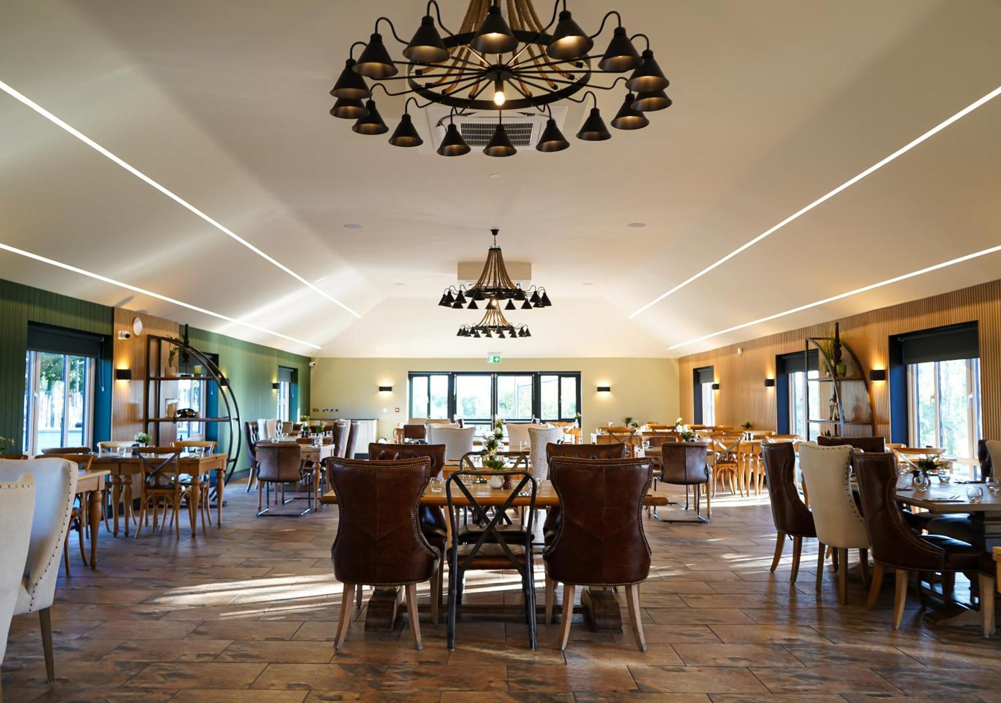 All Saints Resort Bury St. Edmunds Dış mekan fotoğraf