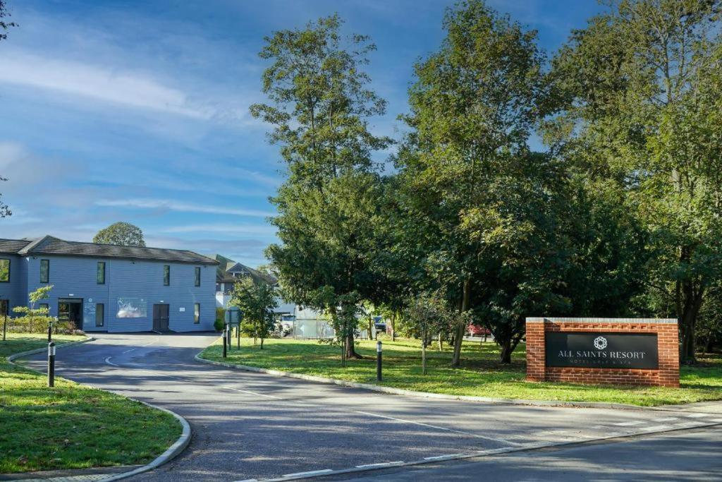 All Saints Resort Bury St. Edmunds Dış mekan fotoğraf